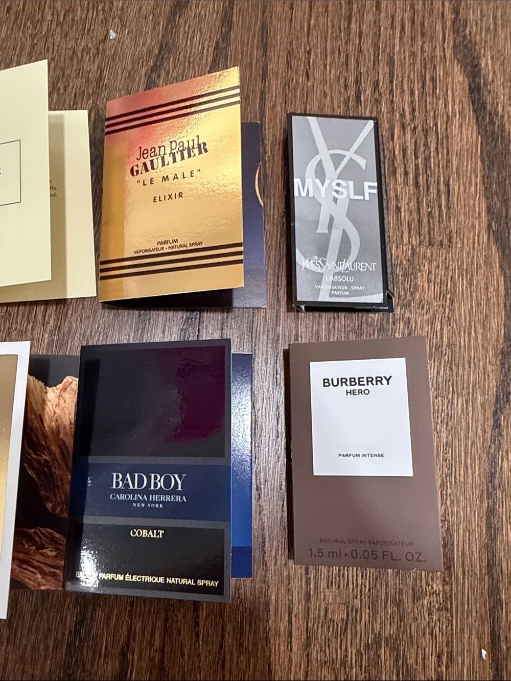 11 fragrance samples - Picture 2 of 15